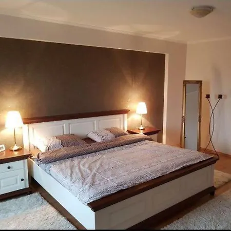 Lira Residence